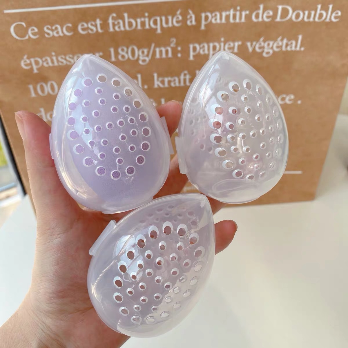 Beauty Makeup Egg - Caja de almacenamiento de esponja de